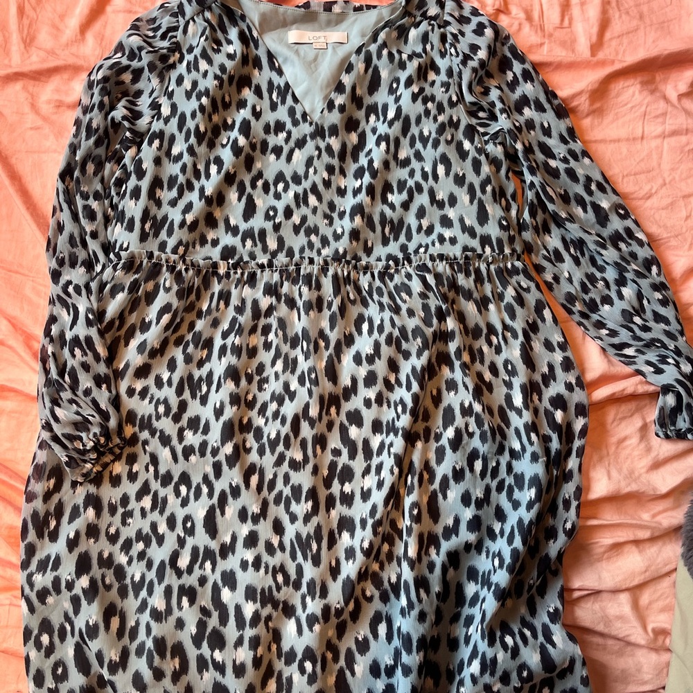 LEOPARD LOFT DRESS